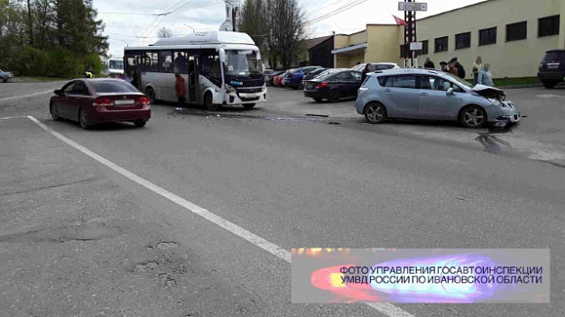 6 детей пострадали в ДТП в Ивановской области за минувшие выходные